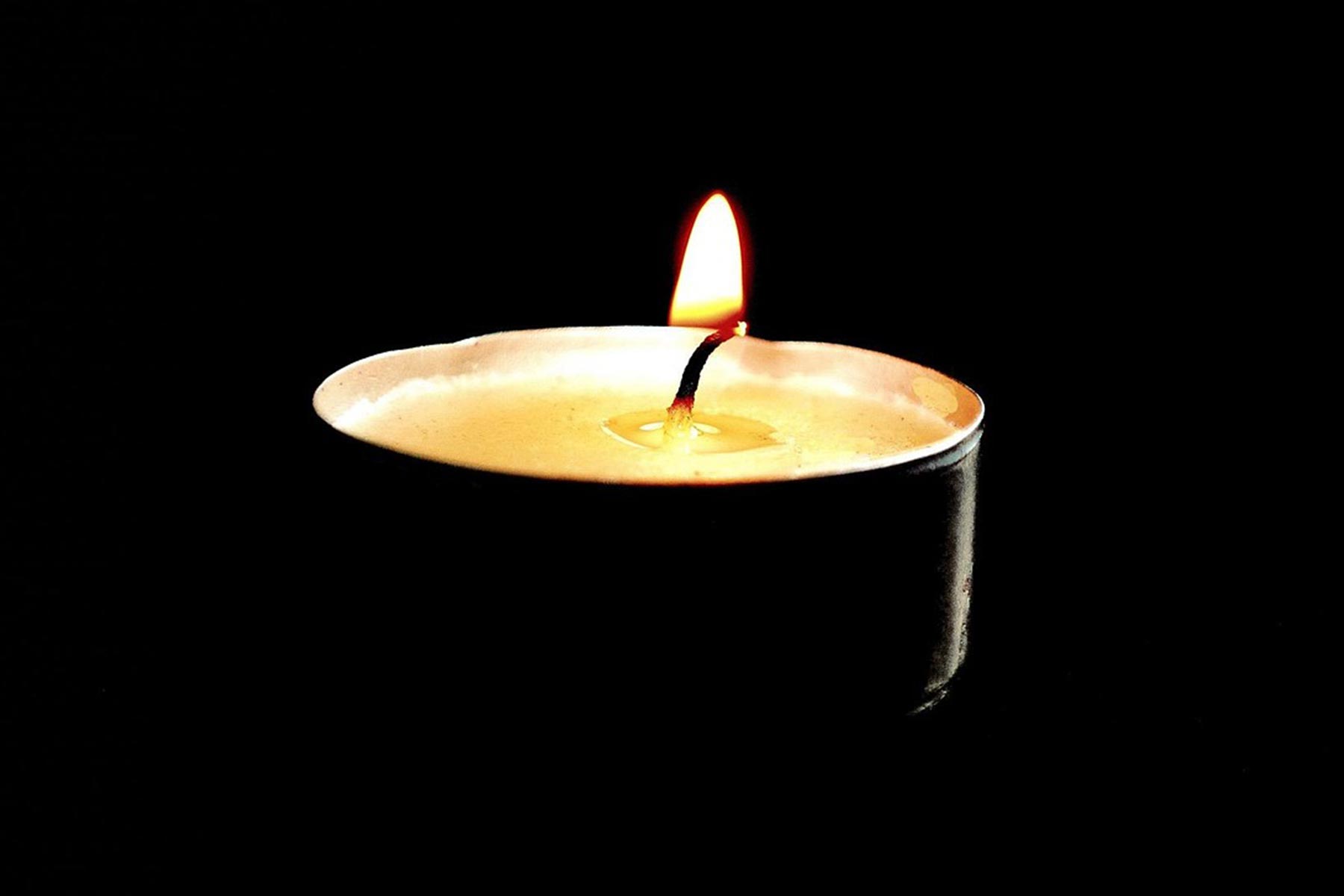 Oscar-Winner Gene Hackman and Wife Found Dead in Home - AfterBuzz TV